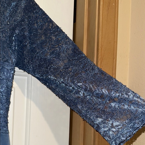 SLNY Blue Ruched Embellished Long Sleeve Gown - Picture 8 of 9